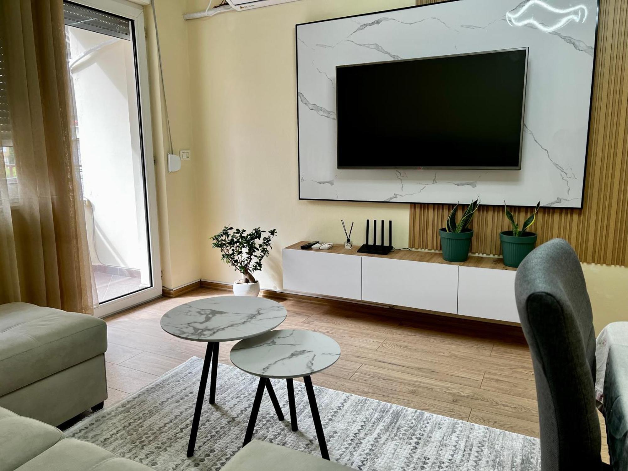 Apartment Gloria Tirana